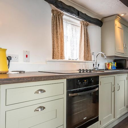 Valley Farm Holiday Cottages 엑스민스터 객실 사진