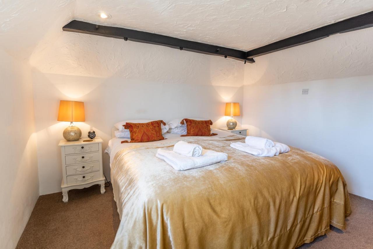 Valley Farm Holiday Cottages 엑스민스터 외부 사진