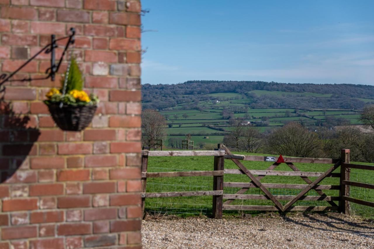 Valley Farm Holiday Cottages 엑스민스터 외부 사진
